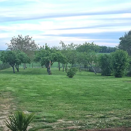 Aux Hirondelles Casa vacanze *